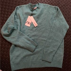 Zara sweater - size Large